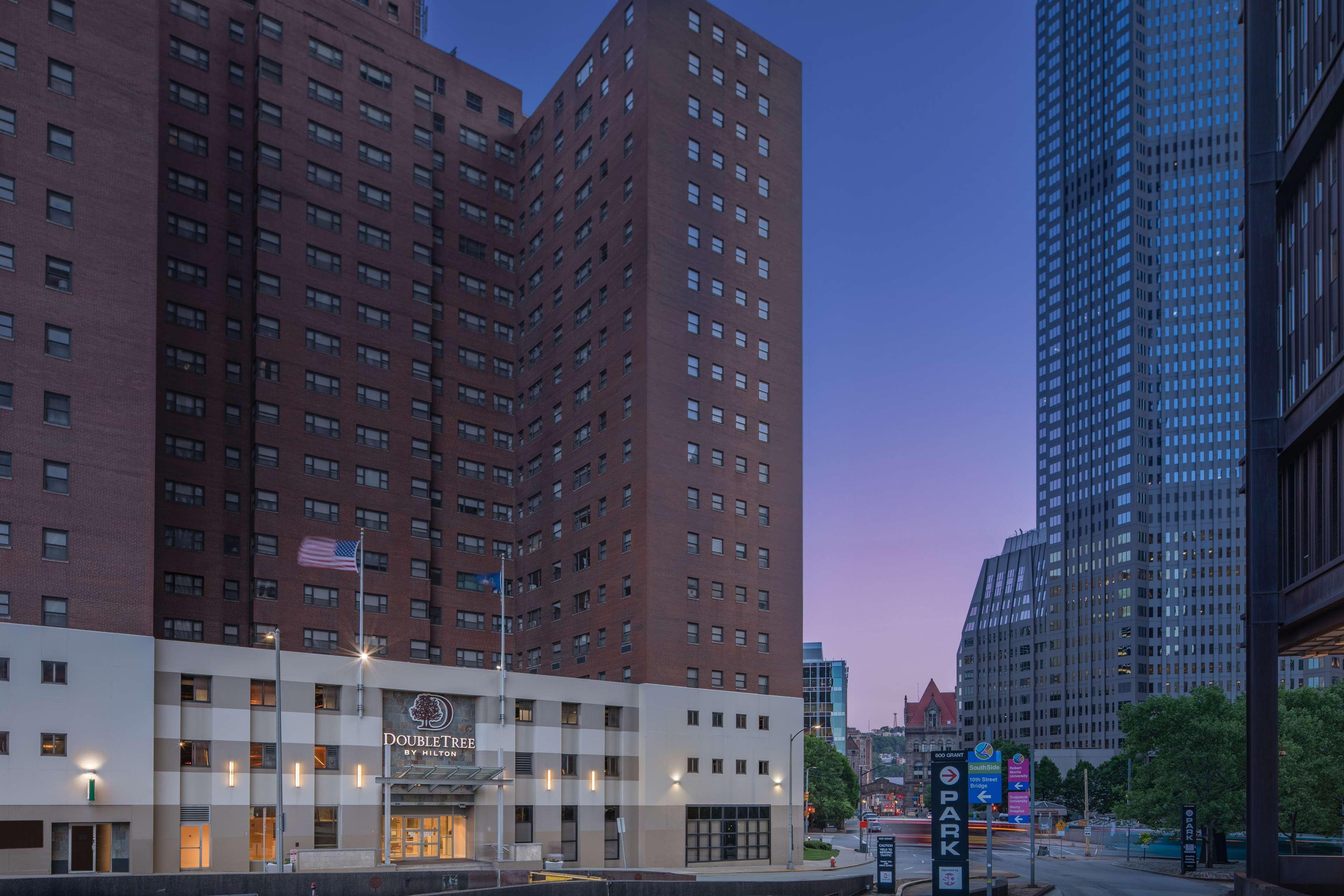 Doubletree By Hilton Hotel & Suites Pittsburgh Downtown Esterno foto