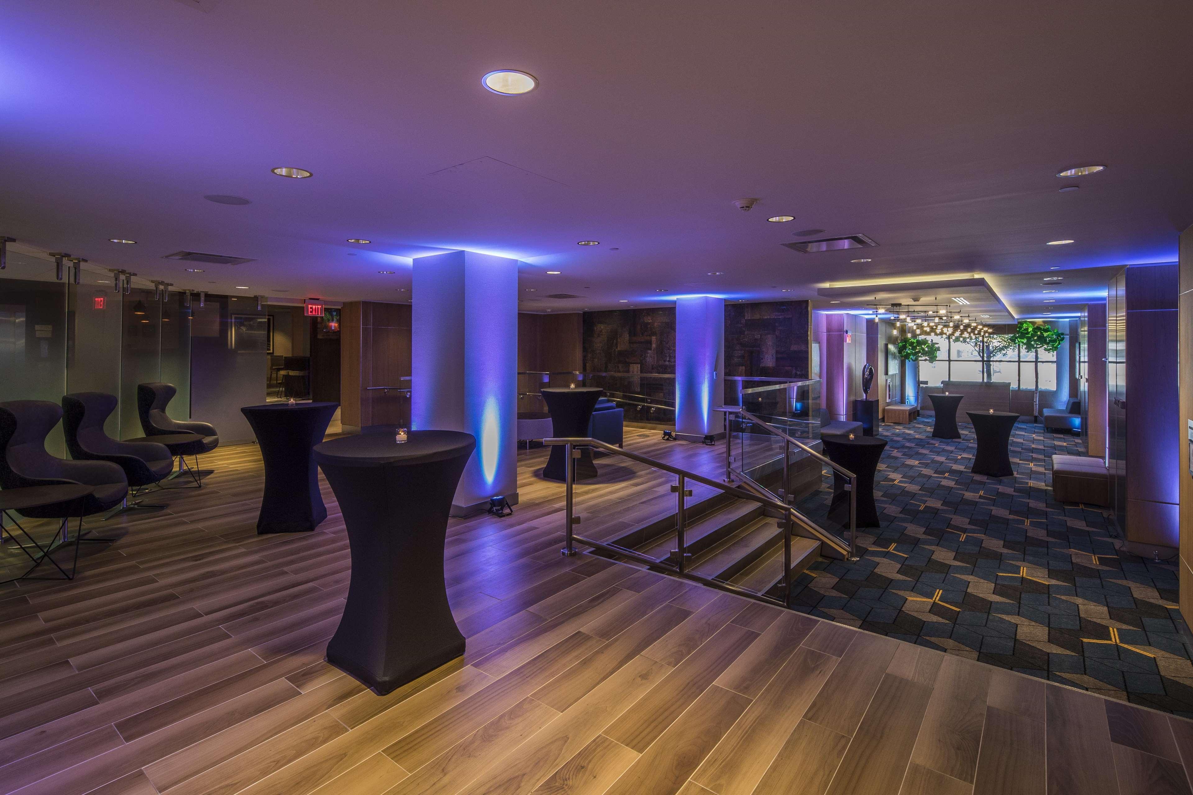 Doubletree By Hilton Hotel & Suites Pittsburgh Downtown Esterno foto