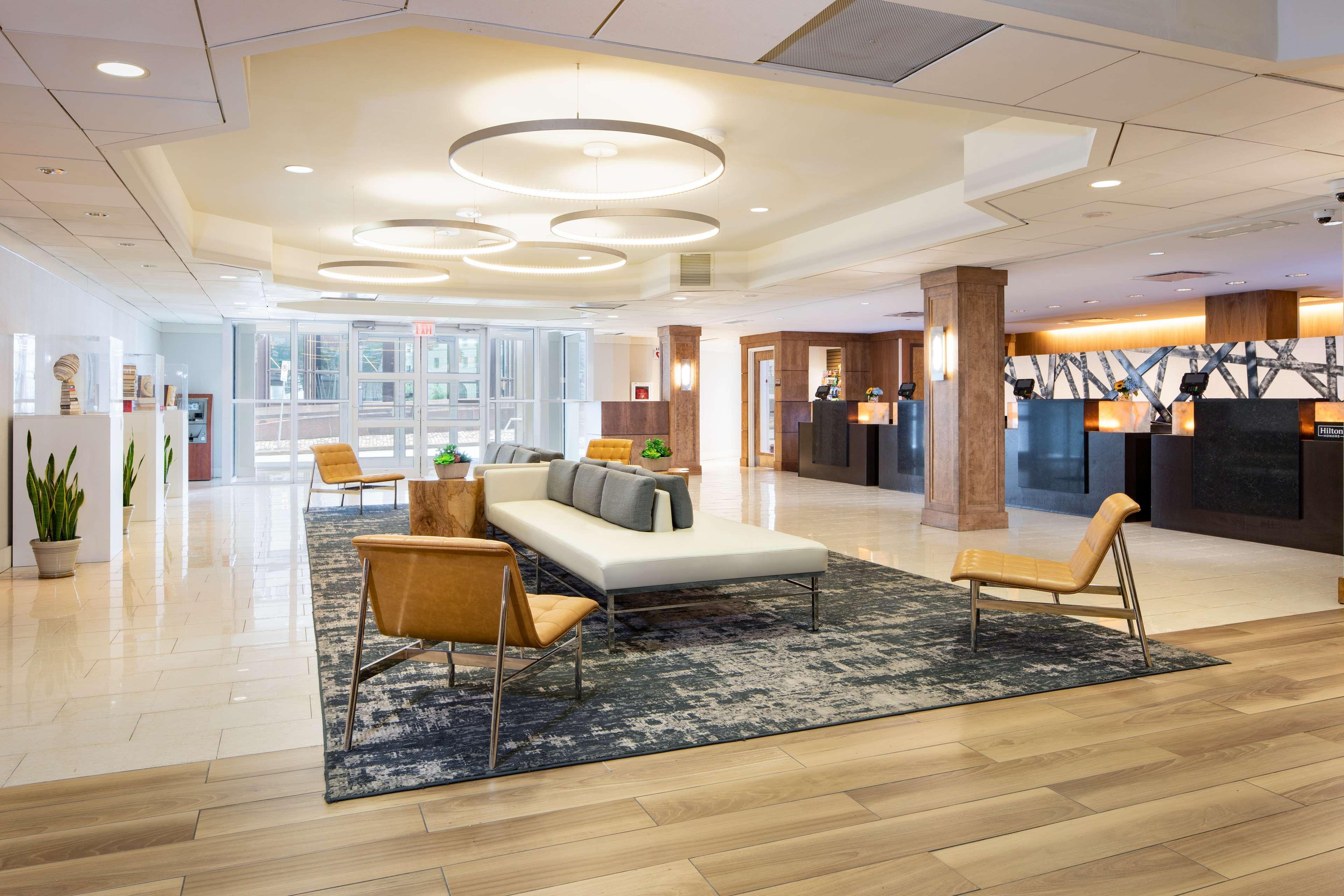 Doubletree By Hilton Hotel & Suites Pittsburgh Downtown Esterno foto
