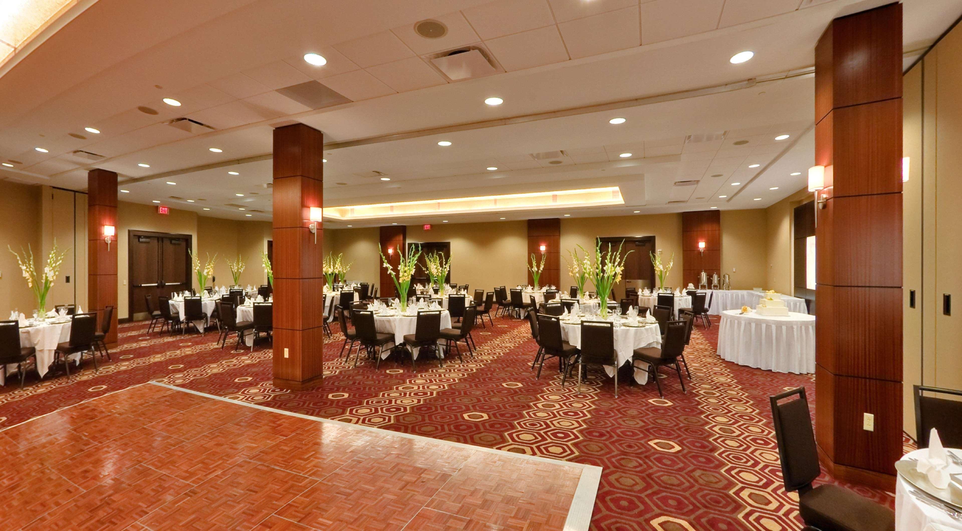 Doubletree By Hilton Hotel & Suites Pittsburgh Downtown Esterno foto