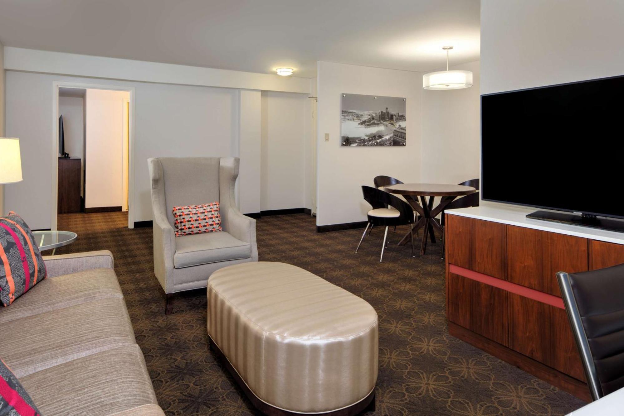 Doubletree By Hilton Hotel & Suites Pittsburgh Downtown Esterno foto