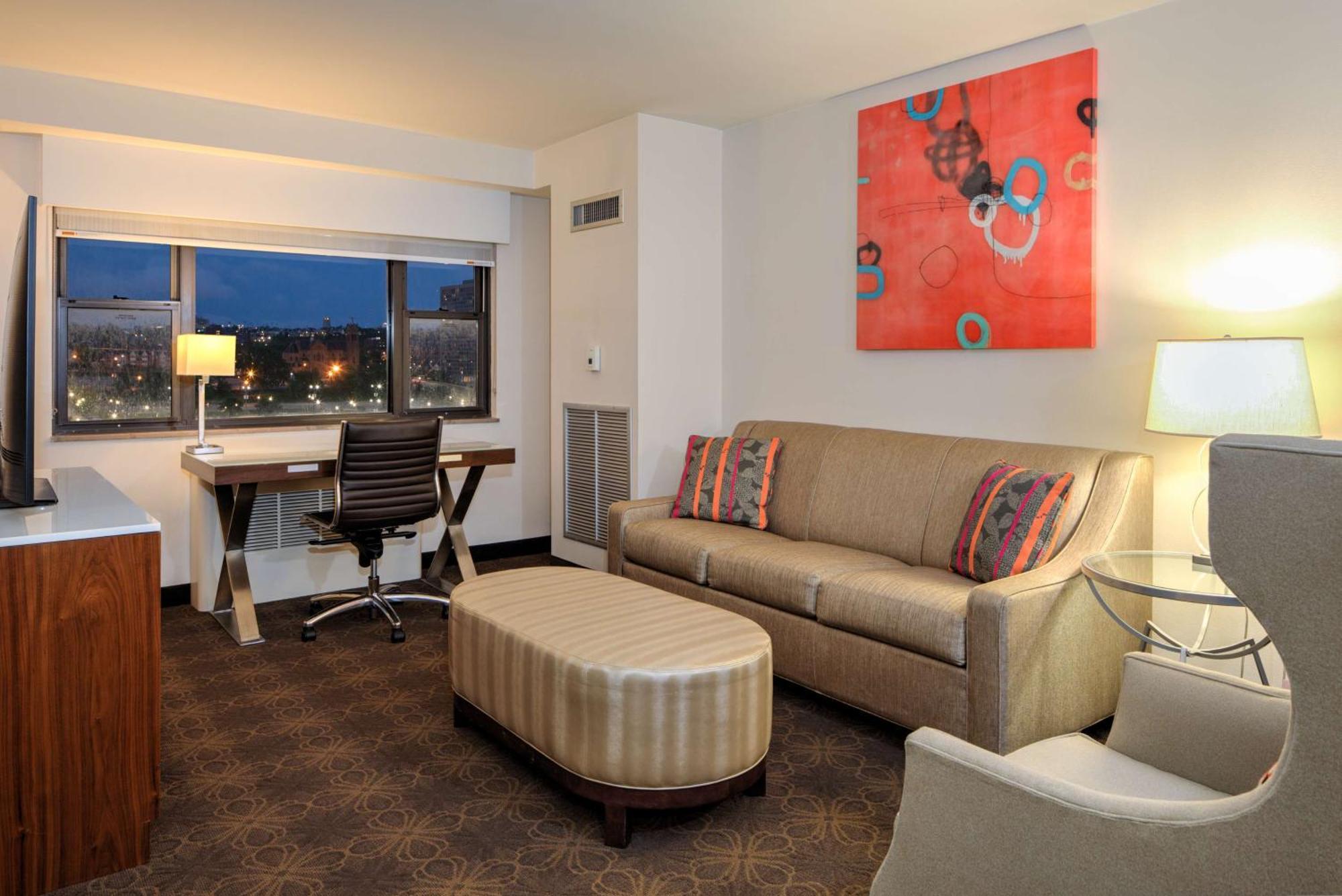 Doubletree By Hilton Hotel & Suites Pittsburgh Downtown Esterno foto